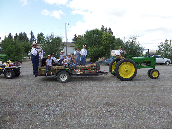 The group planning the Farm in the Dell facility introduced their plans to the community via this float during the “Swim Day” event in Fairfield. Photos courtesy of Jean Schroeder.